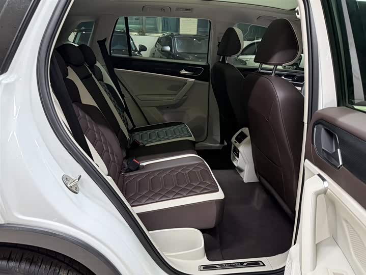 Tayron 2023 280TSI 2WD Luxury Plus Advanced фото 20