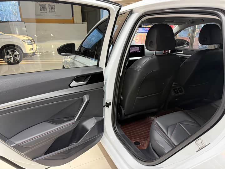 Lavida 2023 280TSI DSG фото 17