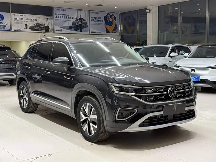 Tayron 2023 280TSI 2WD Luxury Plus Advanced фото 3