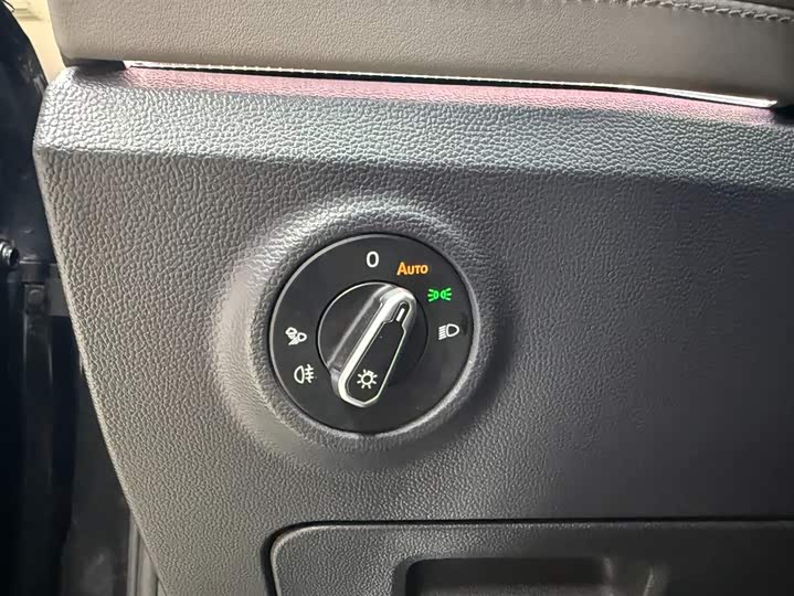 Tayron 2023 280TSI 2WD Luxury Plus Advanced фото 9