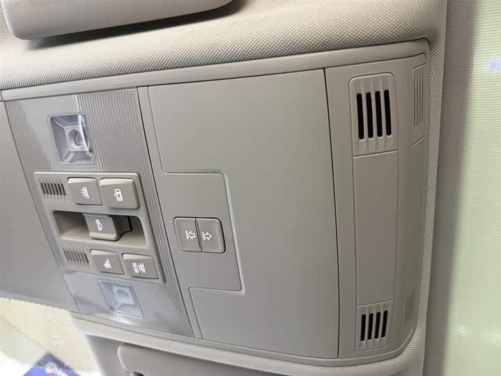 Tayron 2023 280TSI 2WD Luxury Plus Advanced фото 14