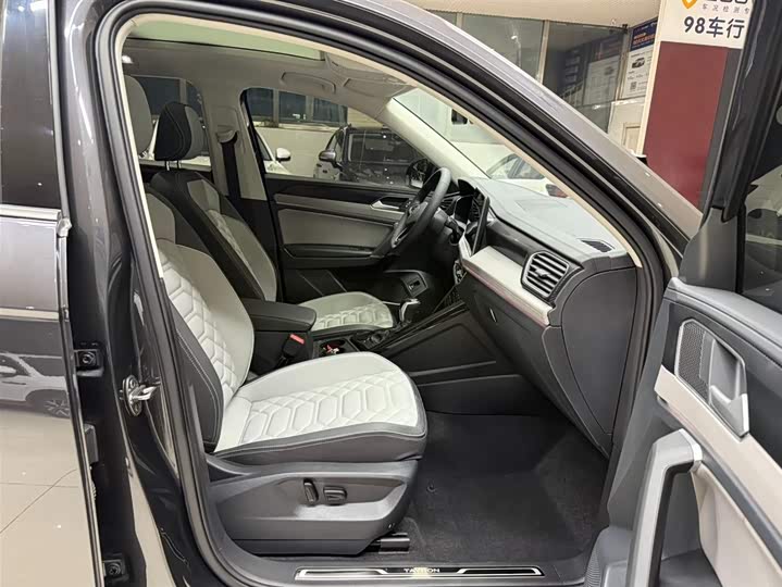 Tayron 2023 280TSI 2WD Luxury Plus Advanced фото 21