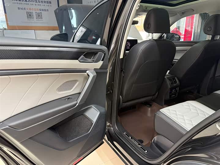 Tayron 2023 280TSI 2WD Luxury Plus Advanced фото 17