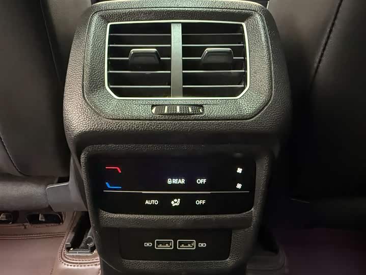 Tayron 2023 280TSI 2WD Luxury Plus Advanced фото 19