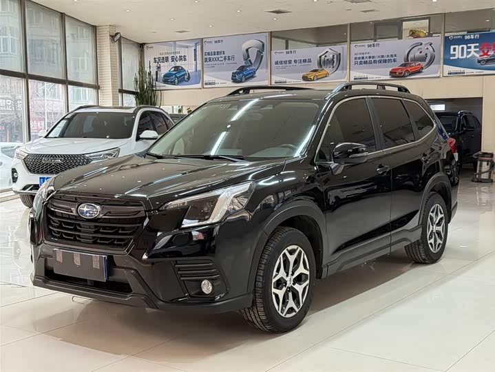 Forester 2022 2.0i AWD Luxury EyeSight