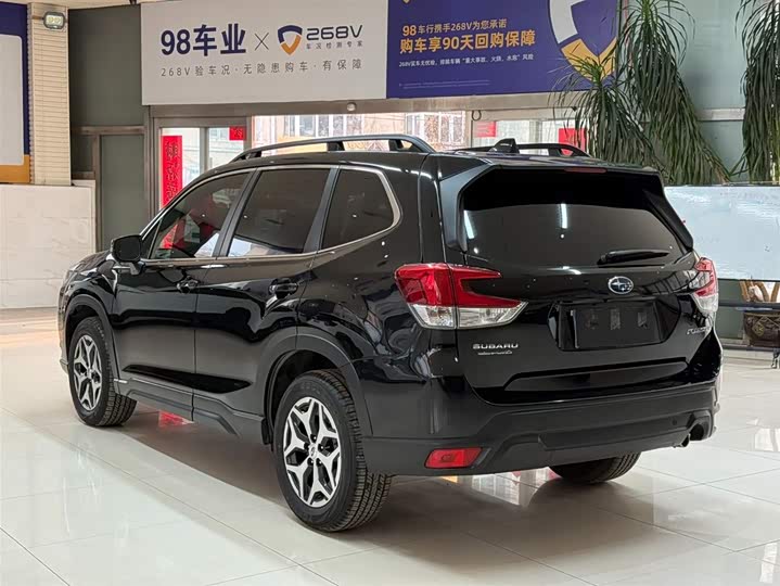 Forester 2022 2.0i AWD Luxury EyeSight фото 6