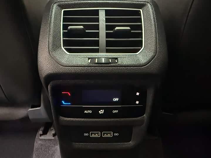 Tayron 2023 280TSI 2WD Luxury Plus Advanced фото 19