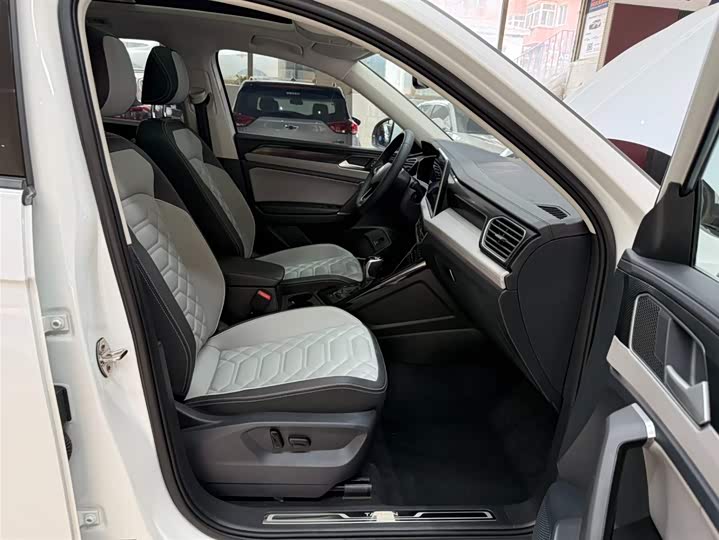 Tayron 2023 280TSI 2WD Luxury Plus Advanced фото 21