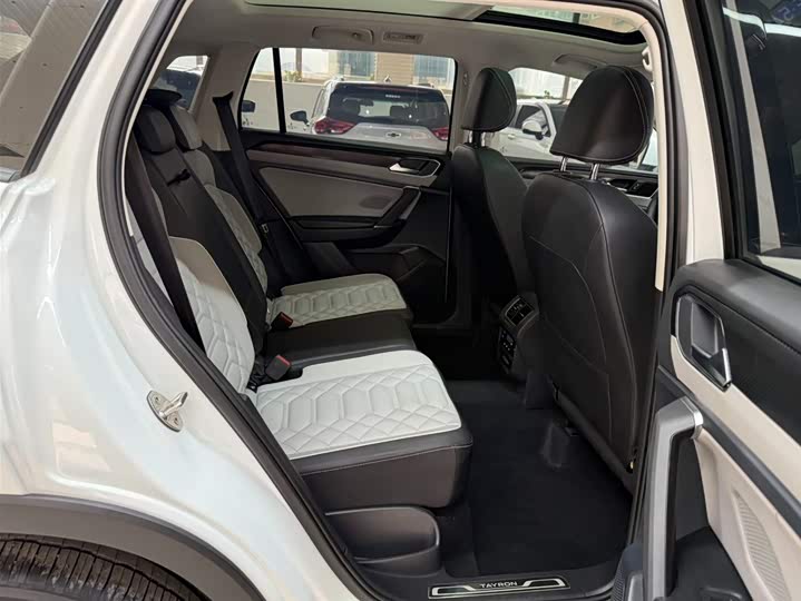 Tayron 2023 280TSI 2WD Luxury Plus Advanced фото 22
