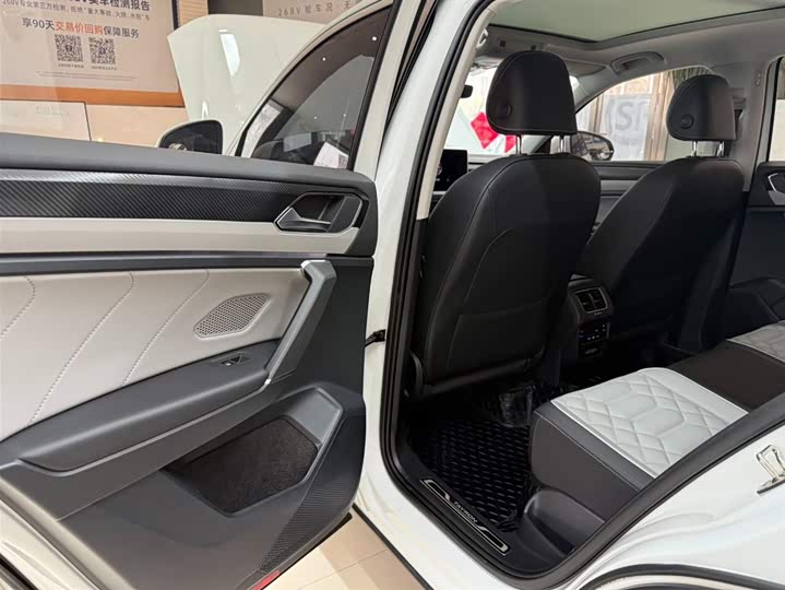 Tayron 2023 280TSI 2WD Luxury Plus Advanced фото 17