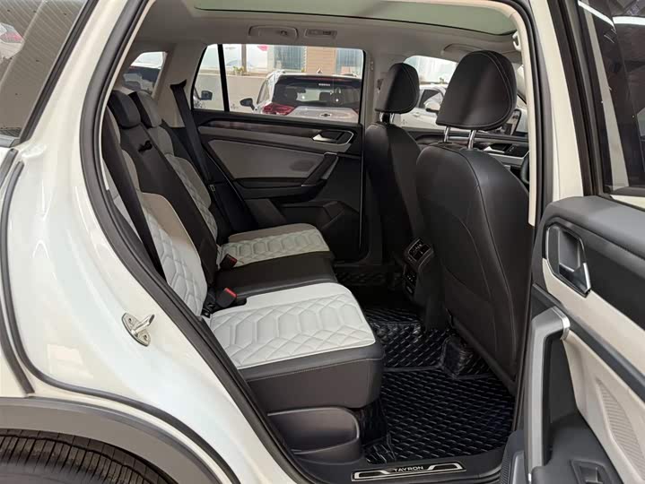 Tayron 2023 280TSI 2WD Luxury Plus Advanced фото 22