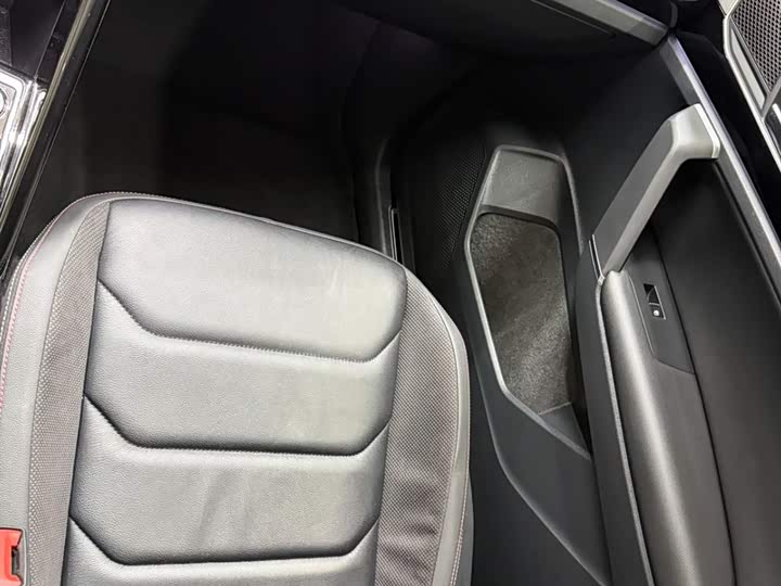 Tayron 2022 280TSI 2WD Luxury фото 13