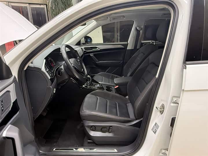 Tayron 2022 280TSI 2WD Luxury фото 16