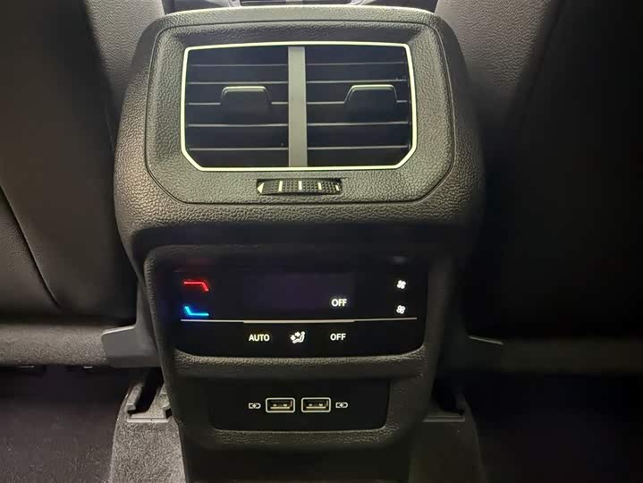 Tayron 2022 280TSI 2WD Luxury фото 19