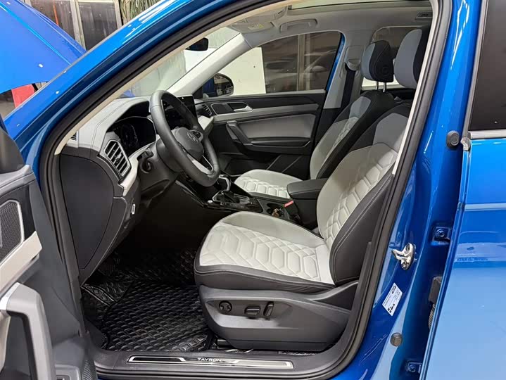 Tayron 2023 280TSI 2WD Luxury Plus Advanced фото 16