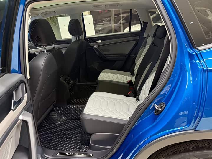 Tayron 2023 280TSI 2WD Luxury Plus Advanced фото 18