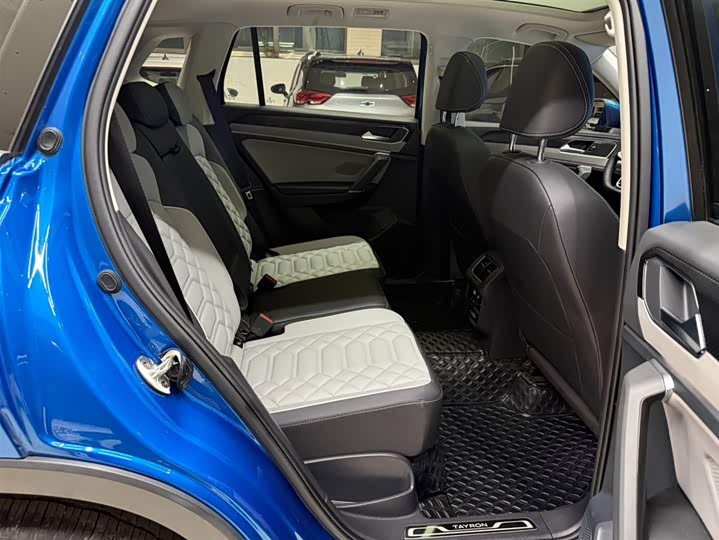 Tayron 2023 280TSI 2WD Luxury Plus Advanced фото 22