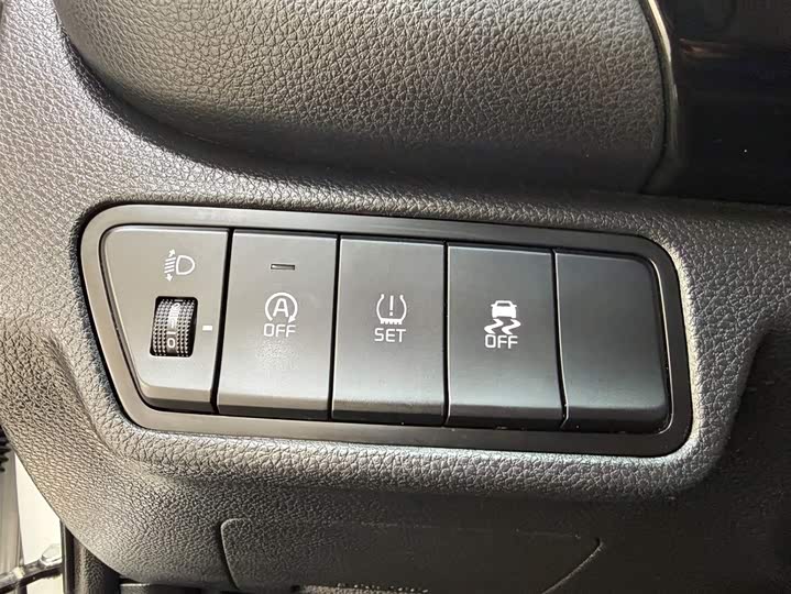 Kia KX3 2021 1.5L CVT фото 9