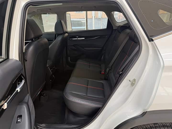 Kia KX3 2021 1.5L CVT фото 12