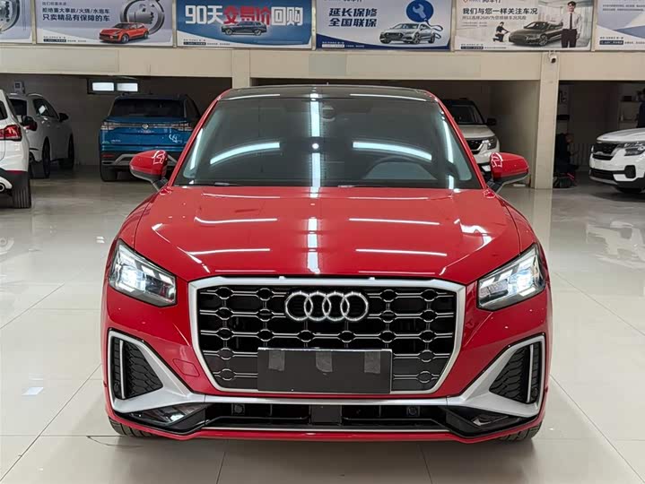 Audi Q2L 2022 35 TFSI фото 2