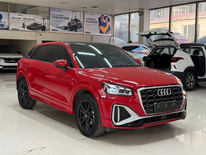 Audi Q2L 2022 35 TFSI фото 3