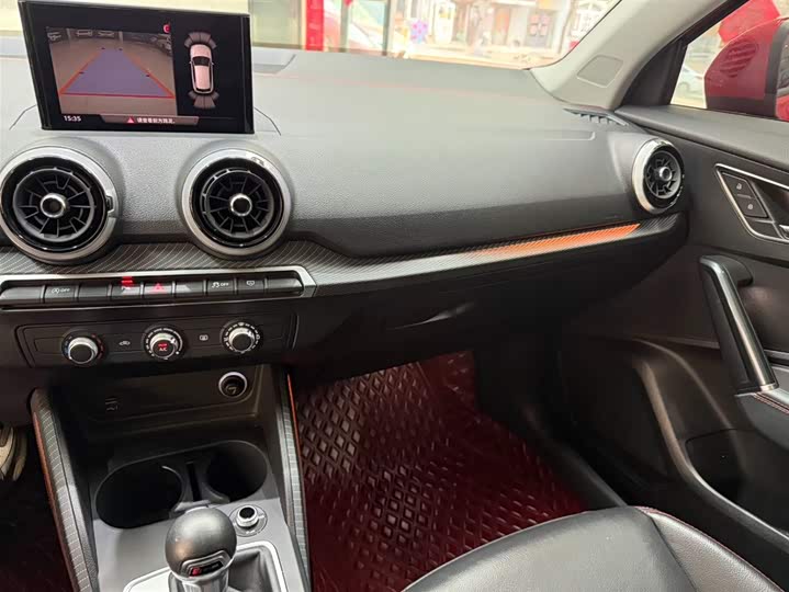 Audi Q2L 2022 35 TFSI фото 12