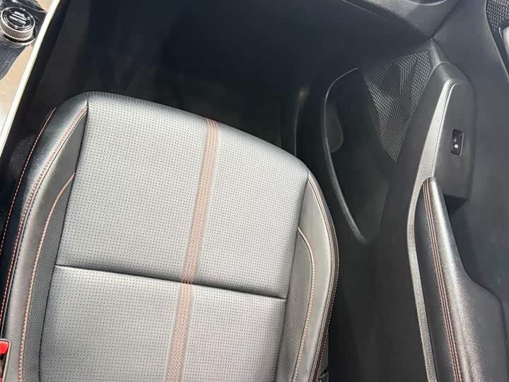 Kia KX3 2021 1.5L CVT фото 13