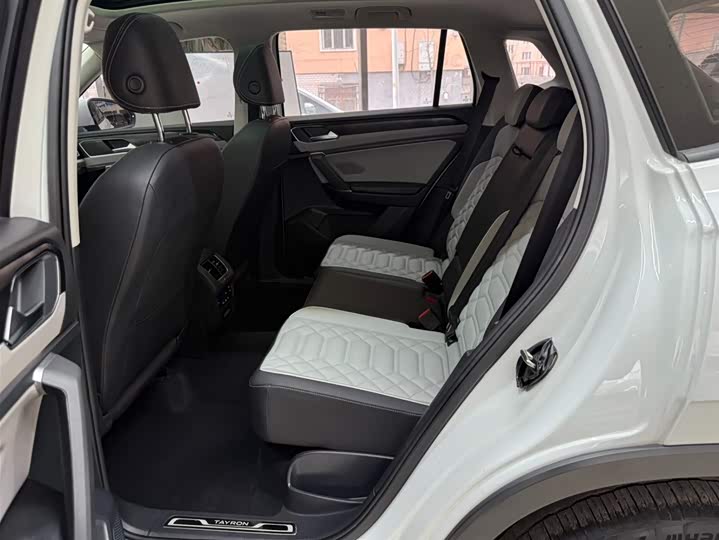 Tayron 2023 280TSI 2WD Luxury Plus Advanced фото 18