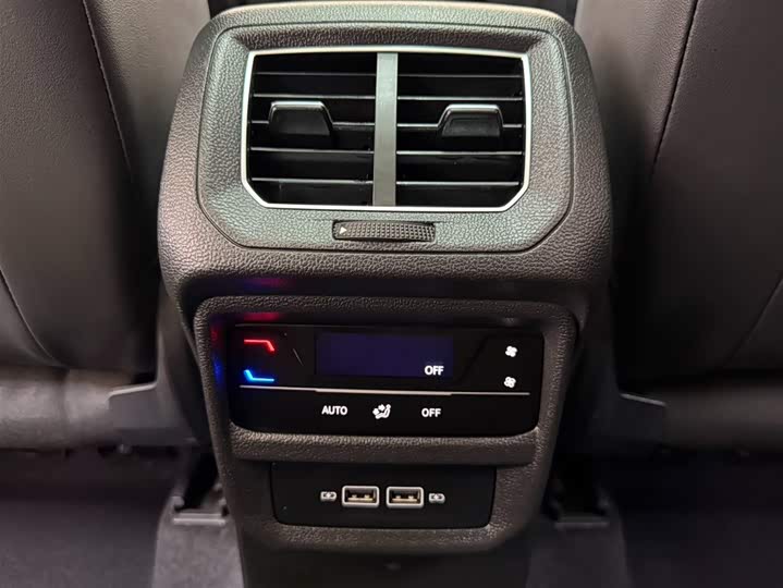 Tayron 2023 280TSI 2WD Luxury Plus Advanced фото 19