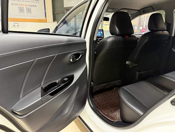 Yaris L 2022 X 1.5L CVT Luxury Plus фото 16