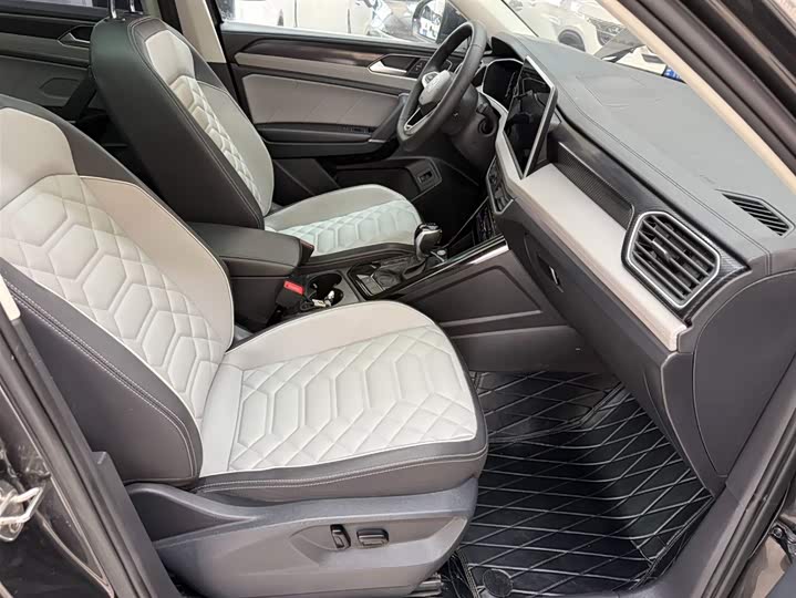 Tayron 2023 280TSI 2WD Luxury Plus Advanced фото 16