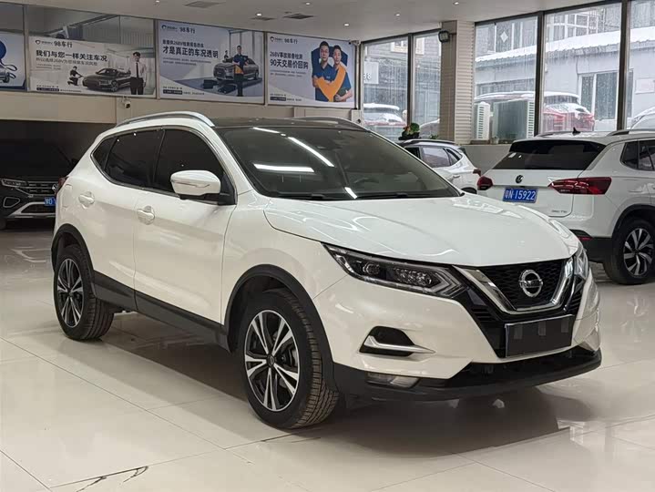 Qashqai 2022 2.0L CVT XV Prem Luxury фото 3