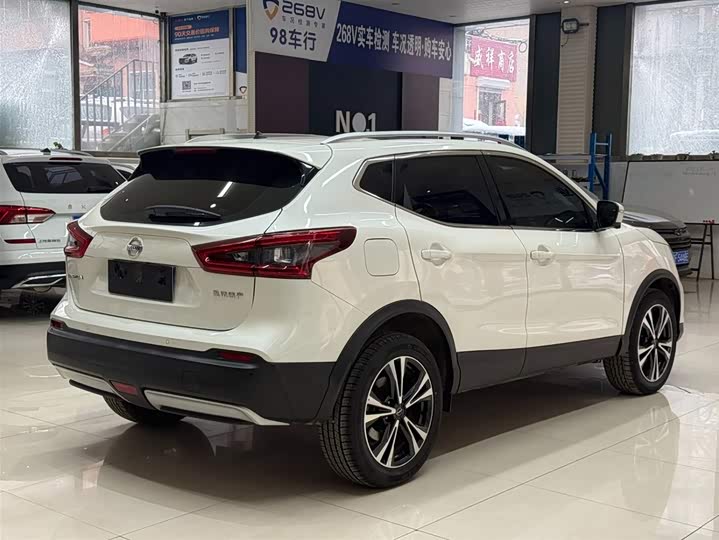 Qashqai 2022 2.0L CVT XV Prem Luxury фото 4