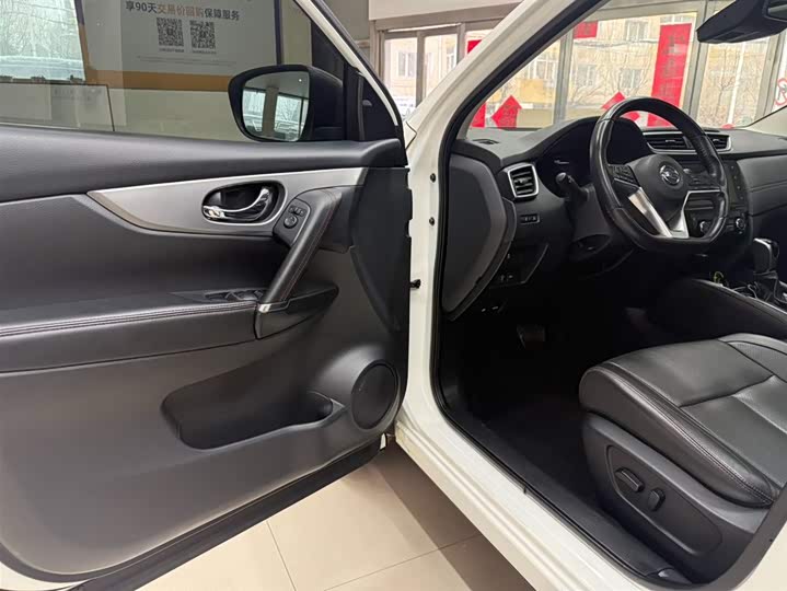 Qashqai 2022 2.0L CVT XV Prem Luxury фото 8