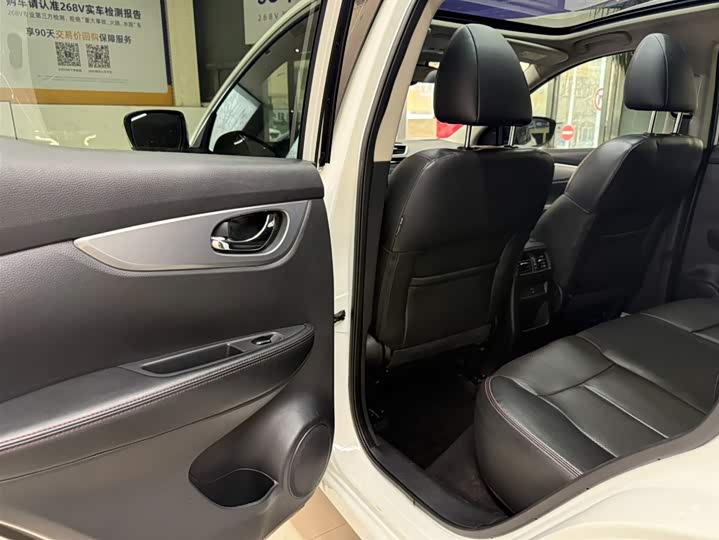 Qashqai 2022 2.0L CVT XV Prem Luxury фото 17
