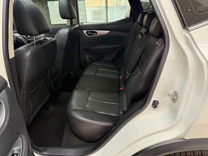 Qashqai 2022 2.0L CVT XV Prem Luxury фото 18
