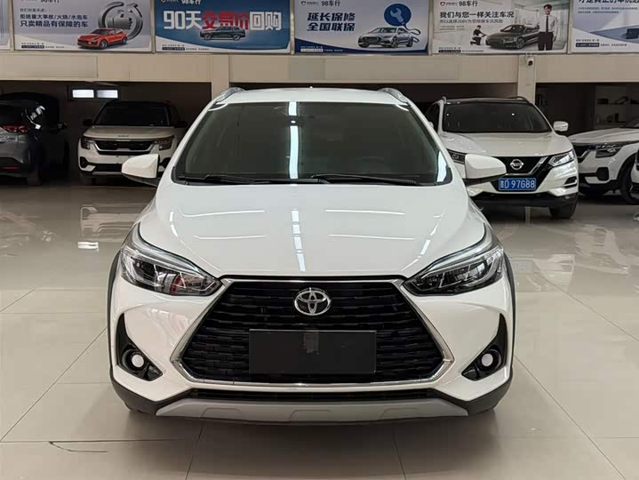 Yaris L 2022 X 1.5L CVT Luxury Plus фото 2