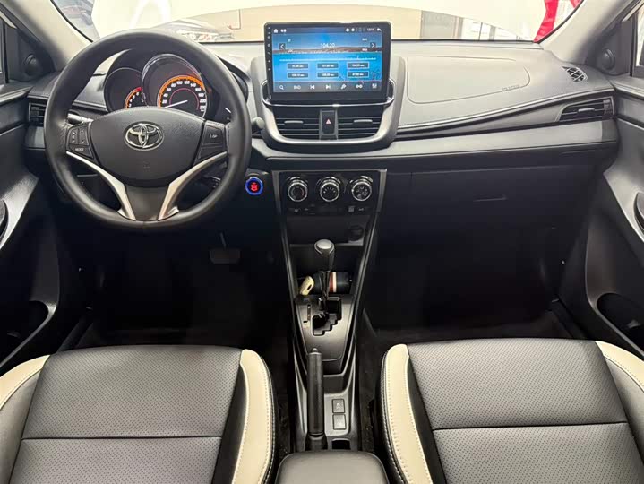 Yaris L 2022 X 1.5L CVT Luxury Plus фото 18