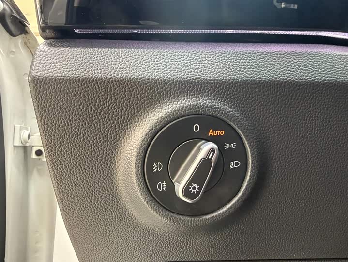 Tayron 2022 280TSI 2WD Luxury фото 9