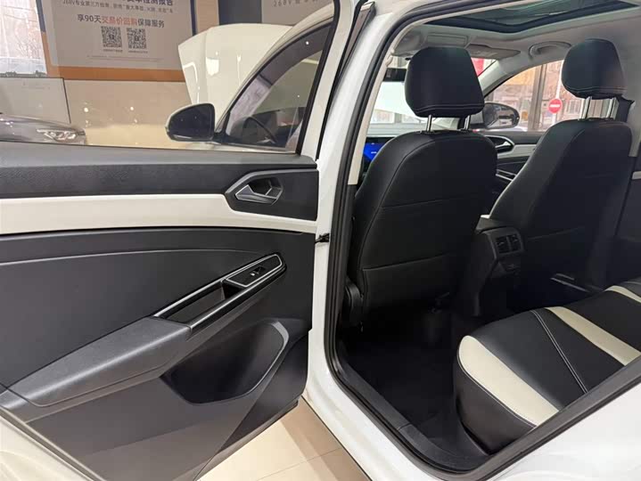 Jetta VS7 2023 280TSI автомат Progressive фото 17