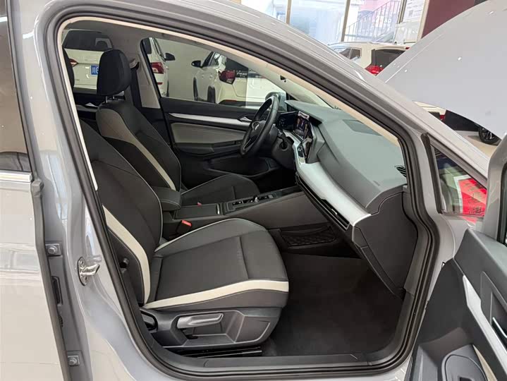 Golf 2021 280TSI DSG Pro фото 21