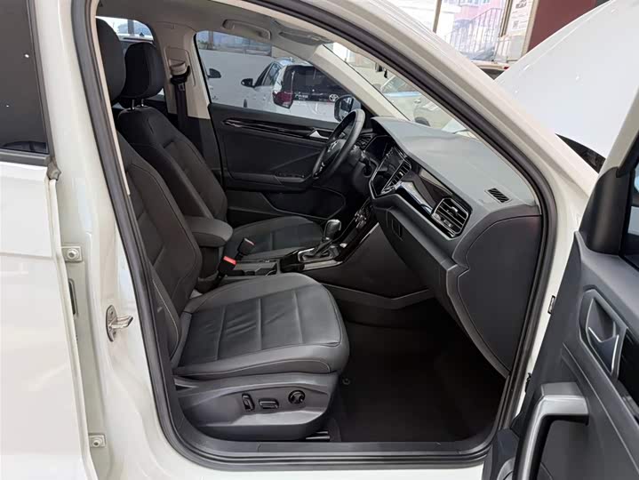 T-ROC 2022 280TSI DSG 2WD Plus фото 18