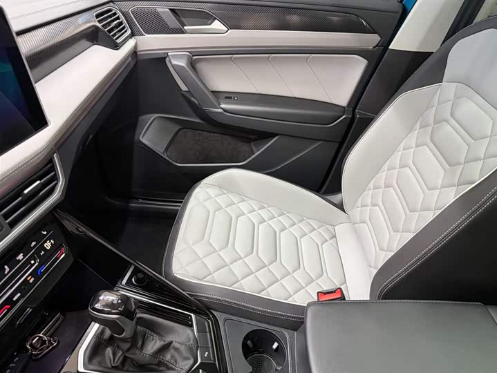 Tayron 2023 280TSI 2WD Luxury Plus Advanced фото 12
