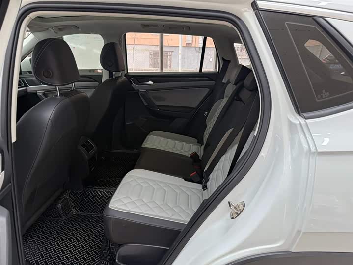 Tayron 2023 280TSI 2WD Luxury Plus Advanced фото 18