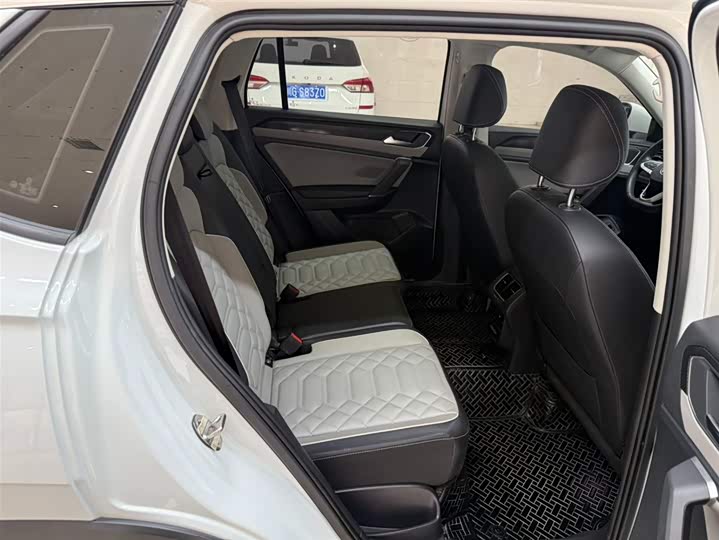 Tayron 2023 280TSI 2WD Luxury Plus Advanced фото 22