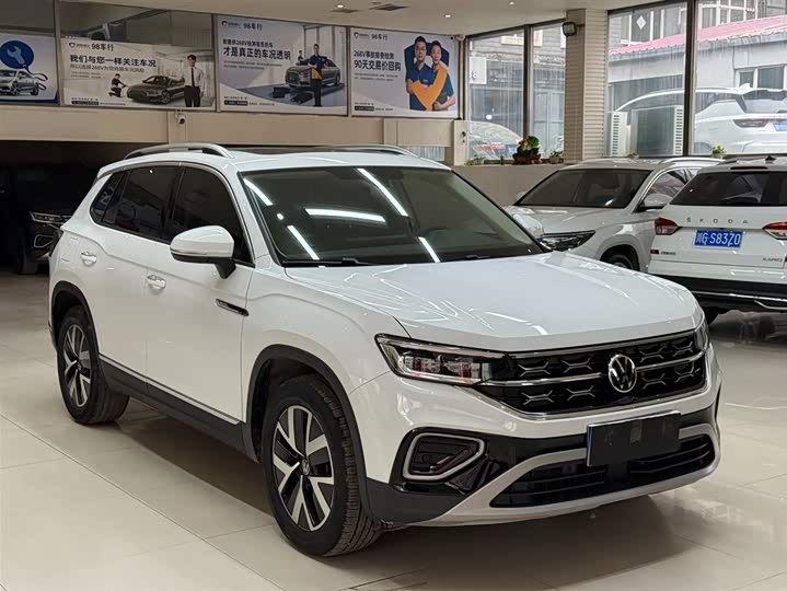 Tayron 2023 280TSI 2WD Luxury Plus Advanced фото 3