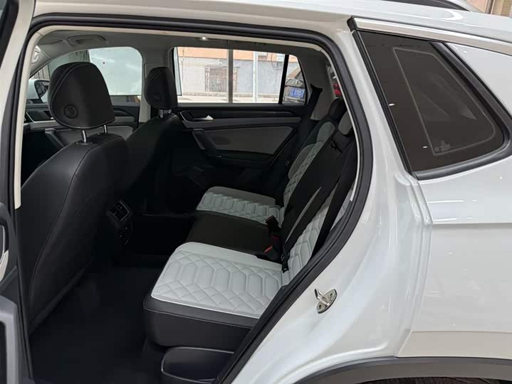 Tayron 2023 280TSI 2WD Luxury Plus Advanced фото 18
