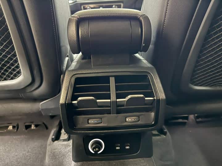 Audi Q3 2023 35 TFSI Fashion Dynamic (1.4T) фото 19