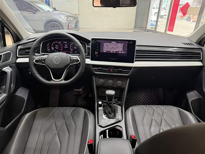 Tiguan L 2023 280TSI автомат 2WD Limited фото 14