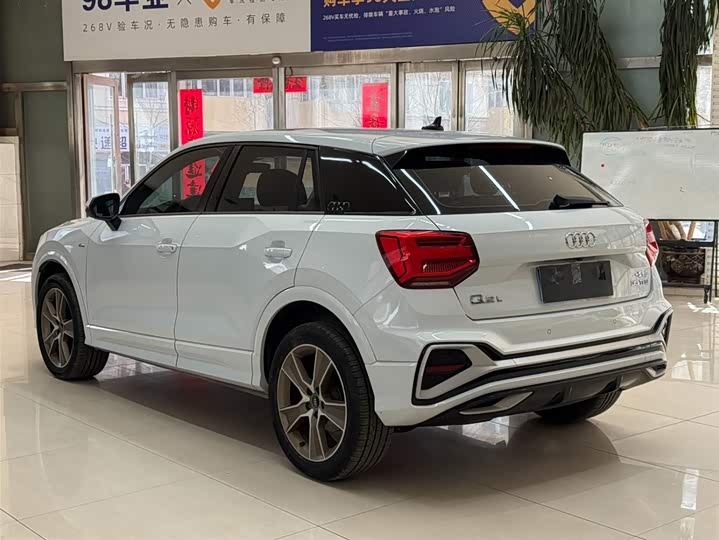 Audi Q2L 2022 35 TFSI Fashion Dynamic фото 6